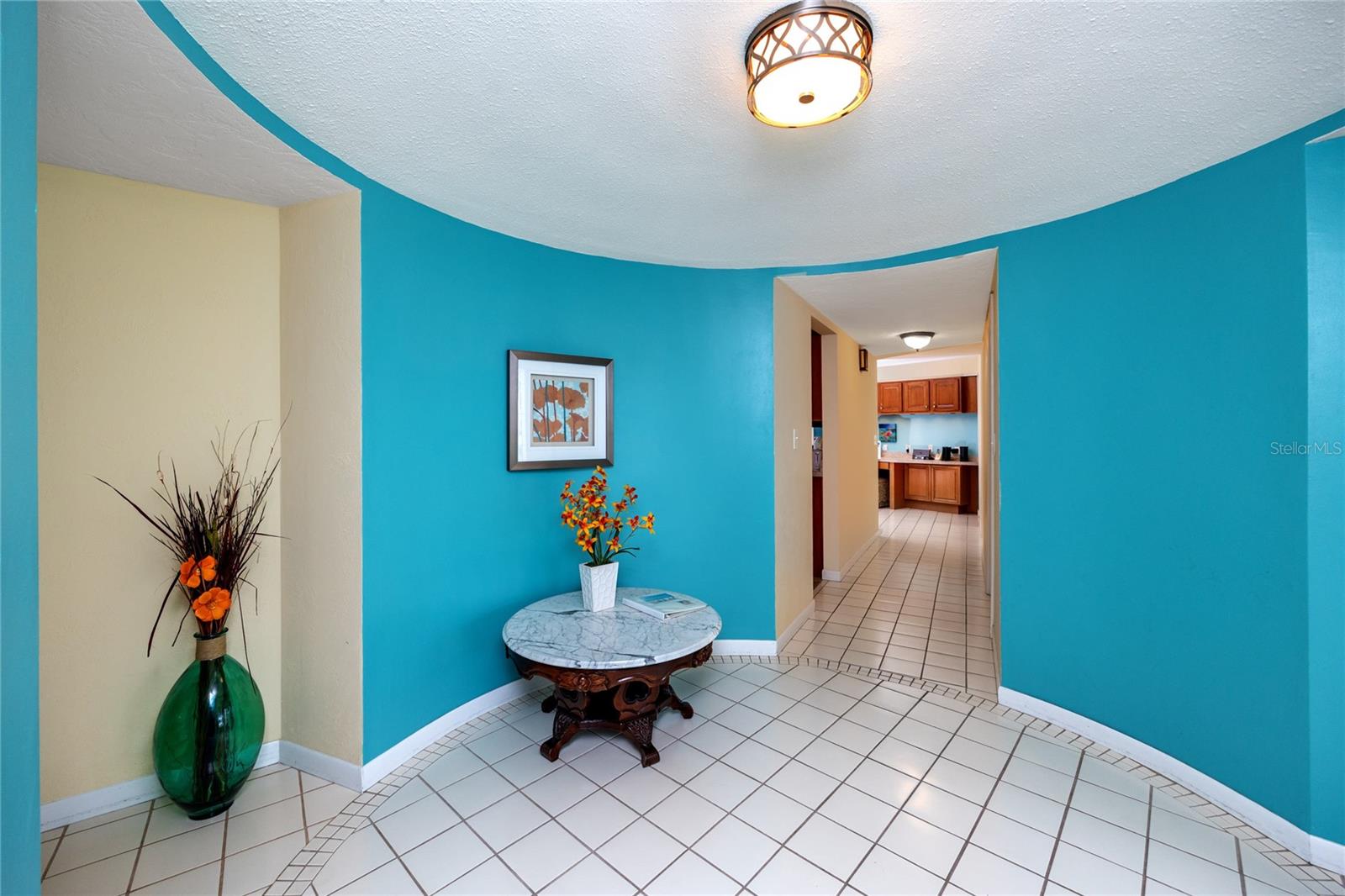 2096 MASSACHUSETTS AVE NE, ST PETERSBURG, FL, 33703