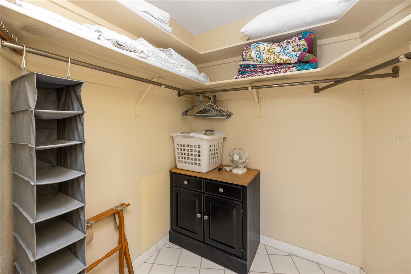 2096 MASSACHUSETTS AVE NE, ST PETERSBURG, FL, 33703