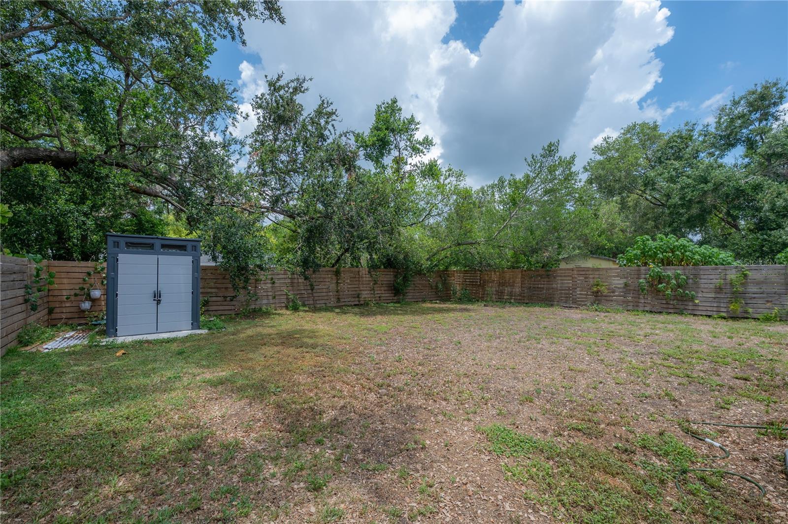 7314 N DARTMOUTH AVE, TAMPA, FL, 33604