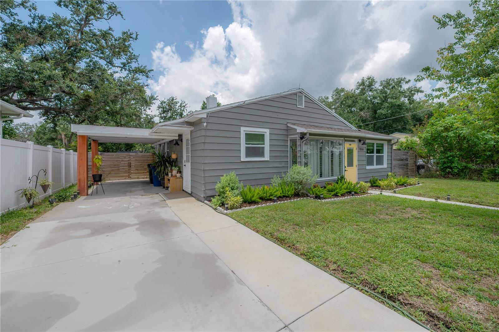 7314 N DARTMOUTH AVE, TAMPA, FL, 33604