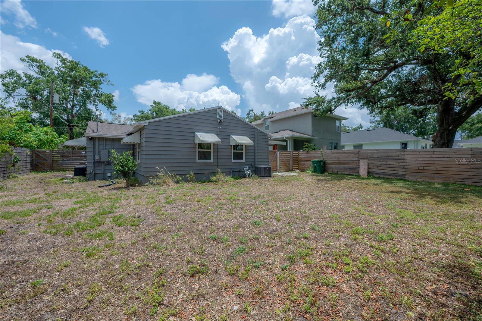 7314 N DARTMOUTH AVE, TAMPA, FL, 33604