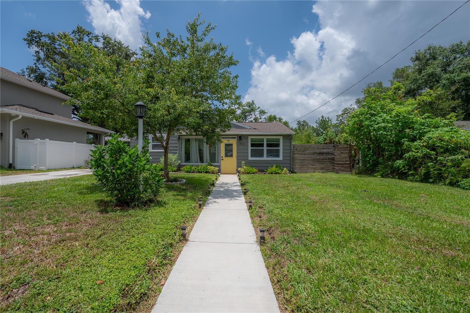 7314 N DARTMOUTH AVE, TAMPA, FL, 33604