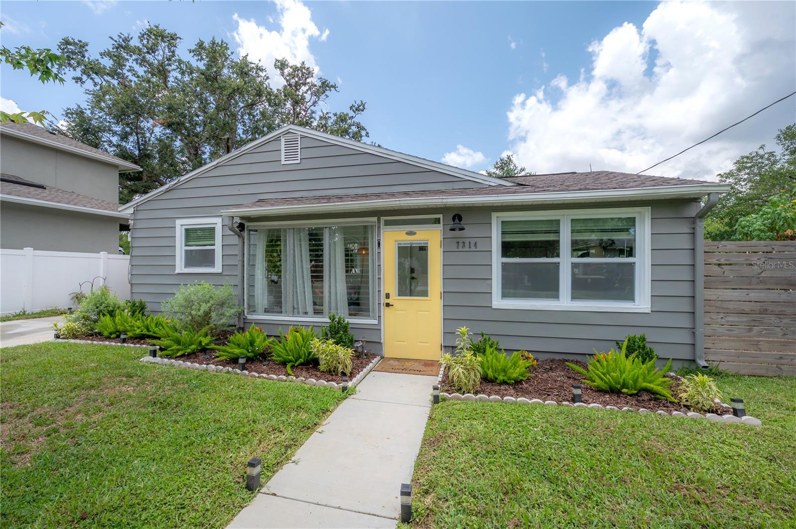 7314 N DARTMOUTH AVE, TAMPA, FL, 33604