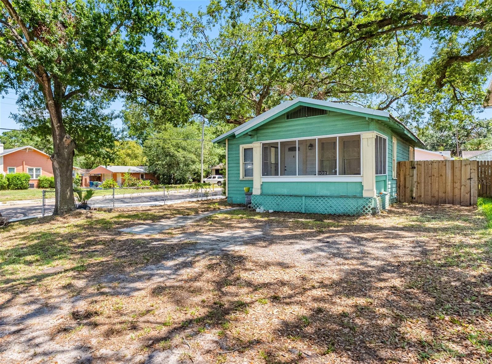 302 W CURTIS ST, TAMPA, FL, 33603