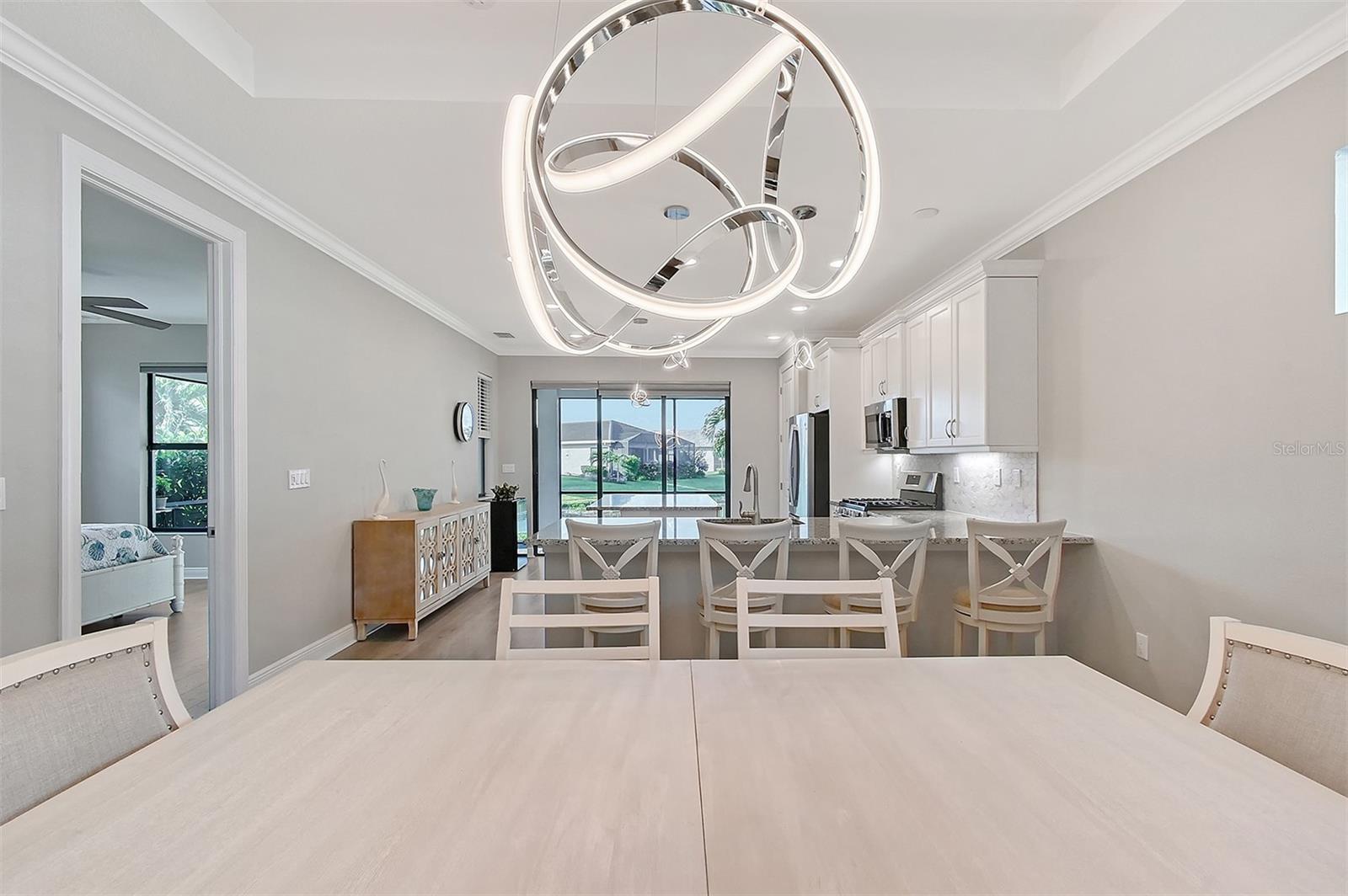 5187 BARNETT CIR, LAKEWOOD RANCH, FL, 34211