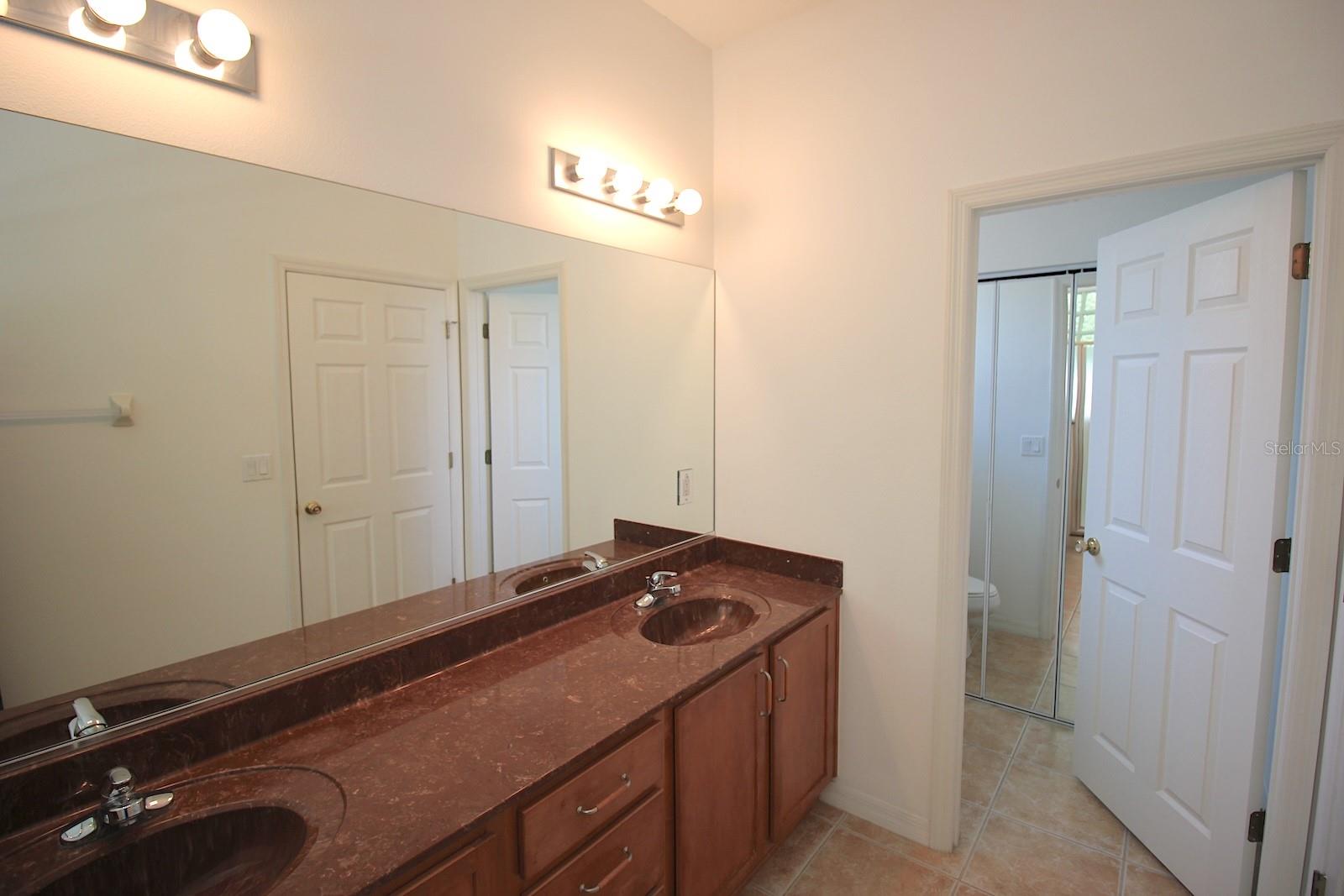 84 W WATERSIDE PKWY, PALM COAST, FL, 32137