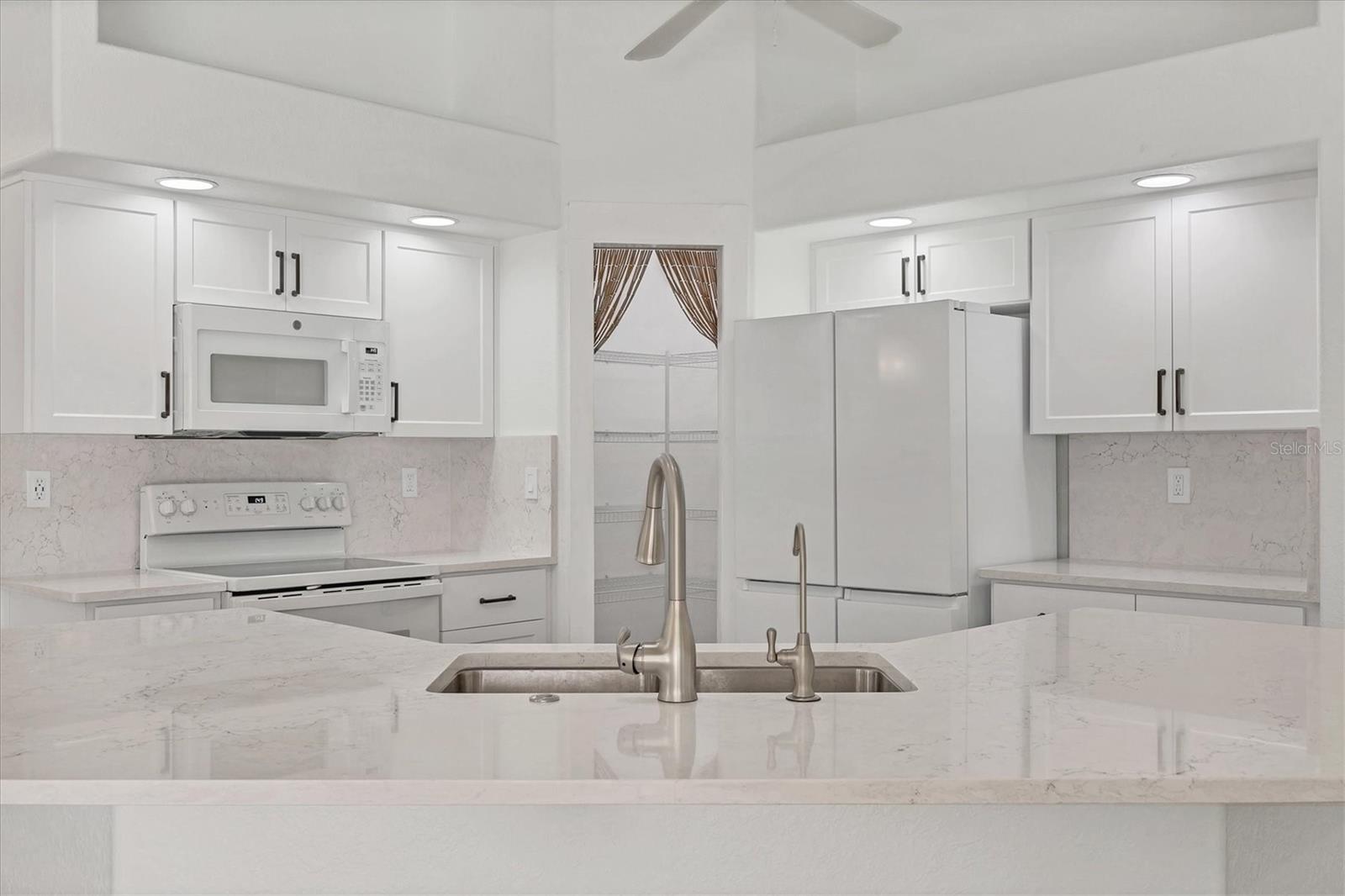 59 WHITE MARSH LN, ROTONDA WEST, FL, 33947