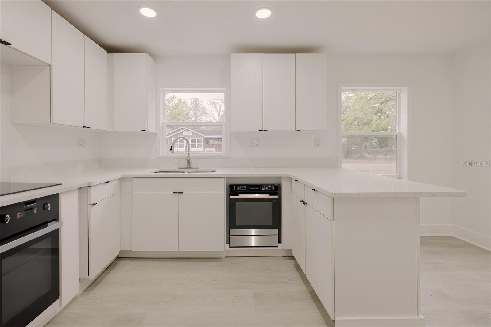 5801 N 17TH ST, TAMPA, FL, 33610