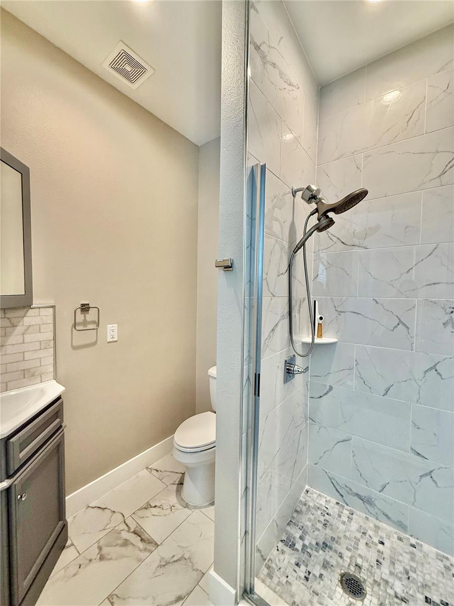 4910 W MCELROY AVE #3, TAMPA, FL, 33611