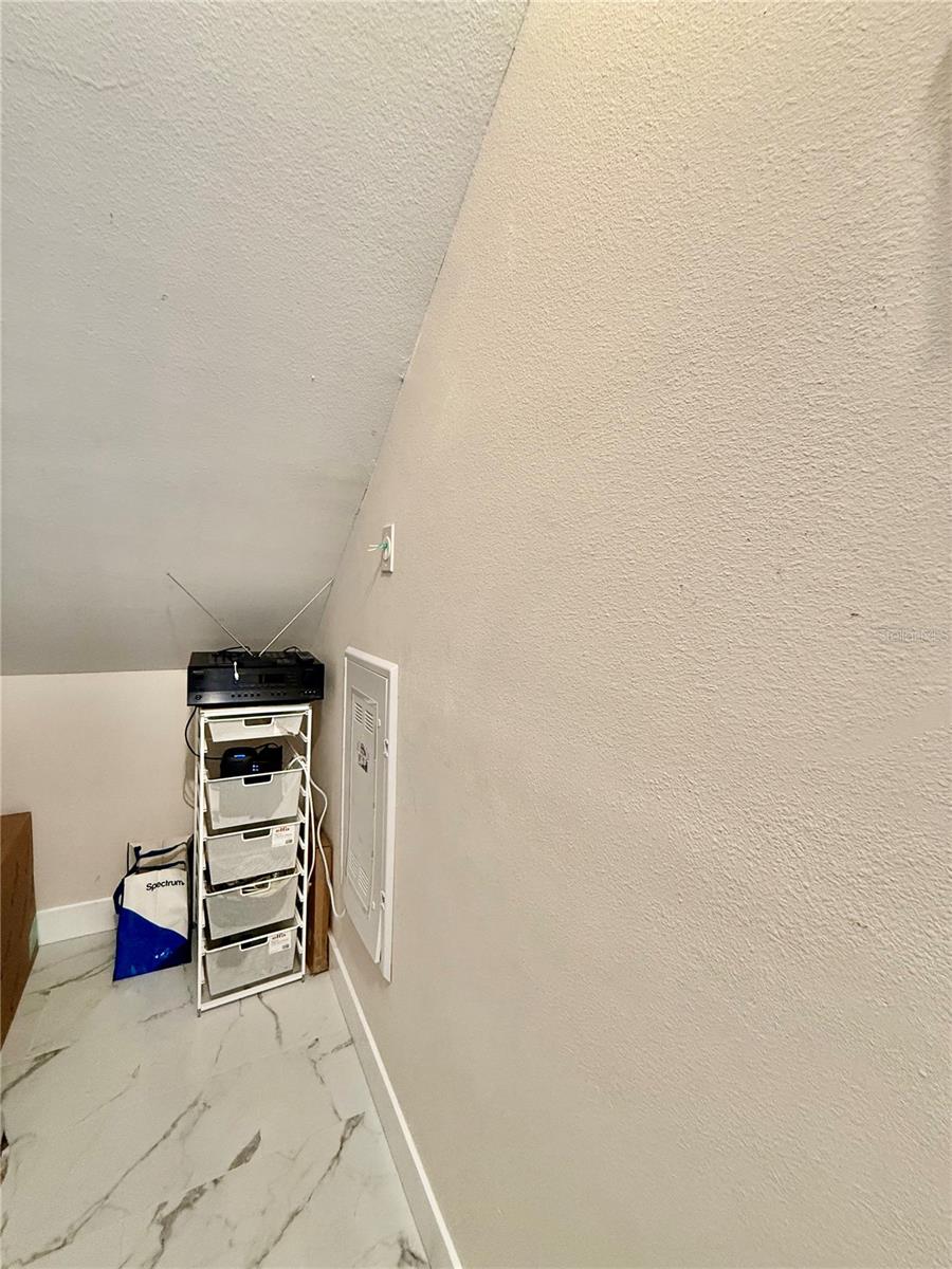 4910 W MCELROY AVE #3, TAMPA, FL, 33611