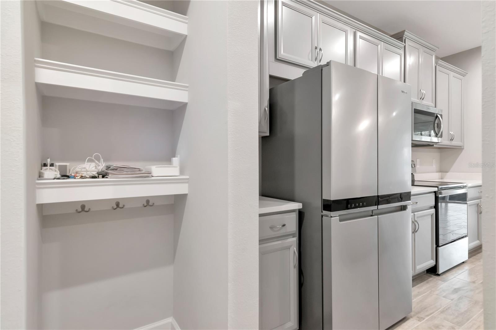 4262 CLOUD HOPPER WAY, LUTZ, FL, 33559