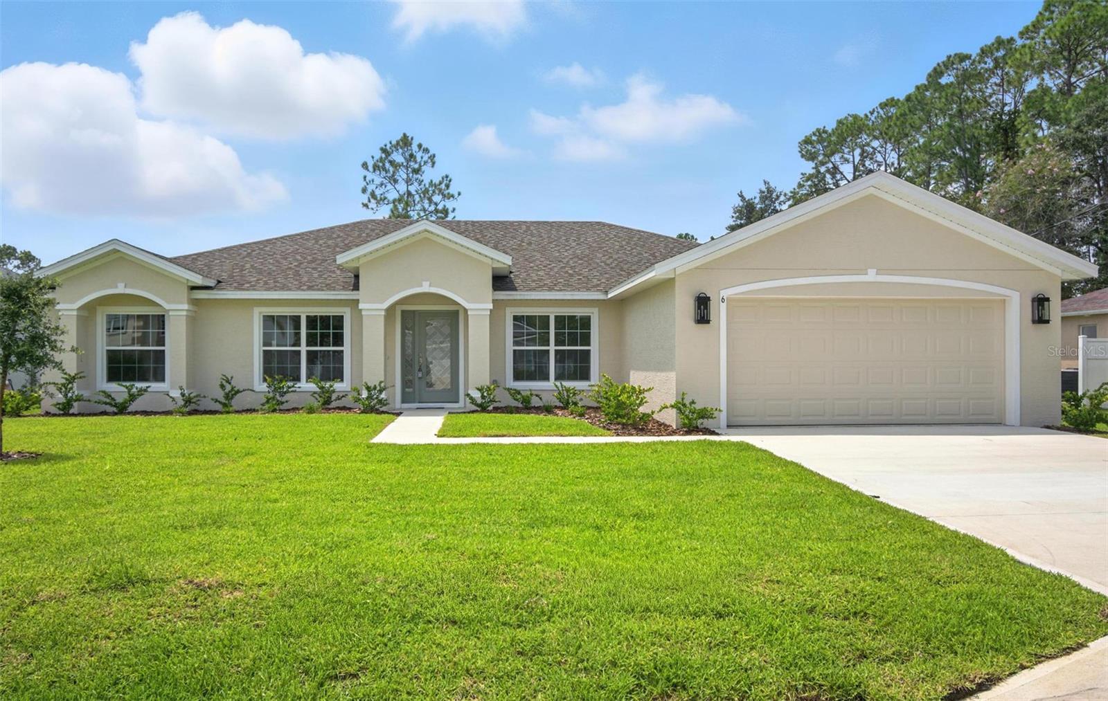 24 BISHOP LN, PALM COAST, FL, 32137