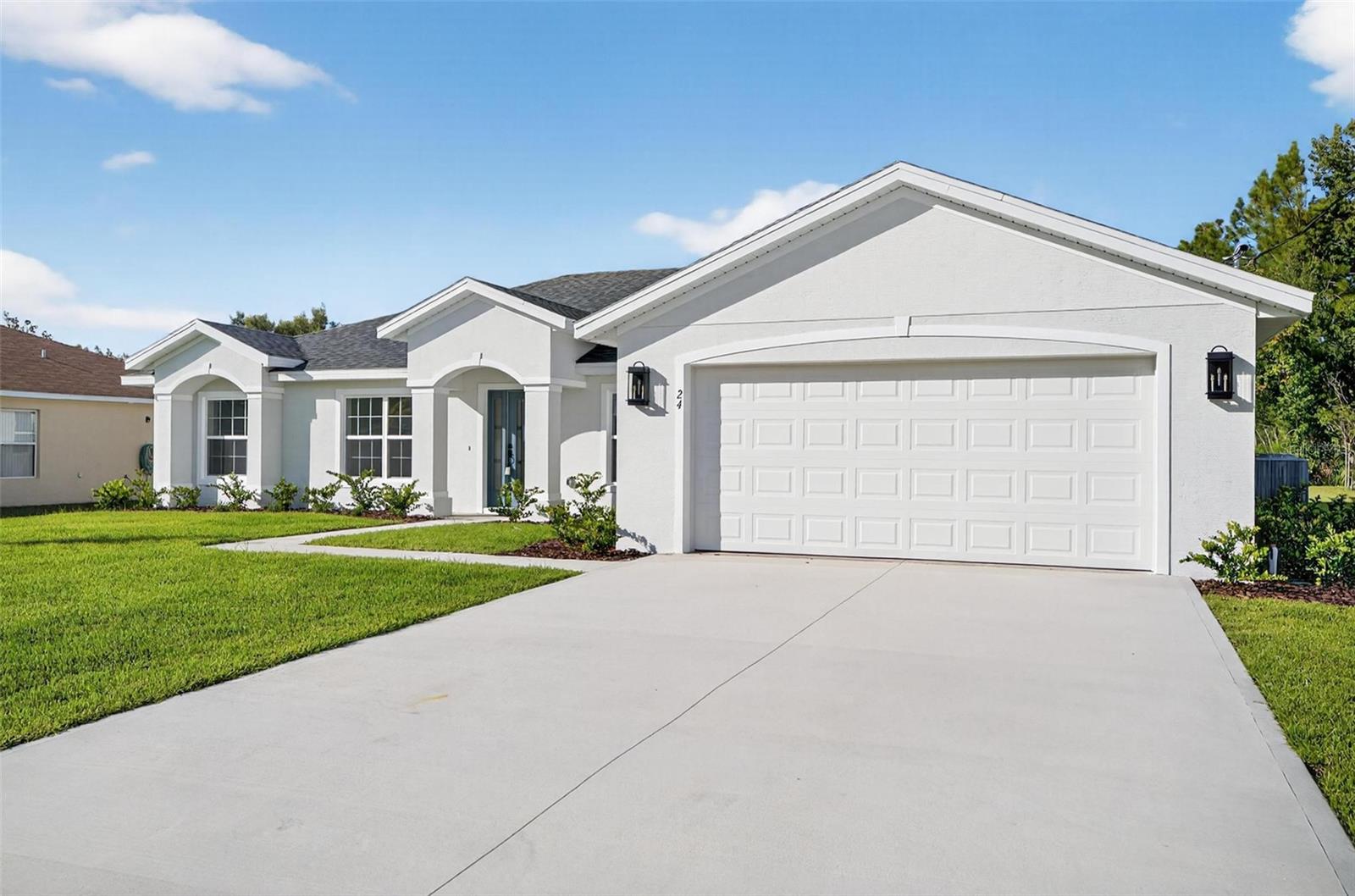 24 BISHOP LN, PALM COAST, FL, 32137