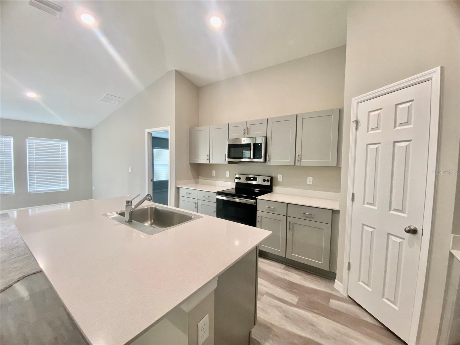 1397 AXEL CIR, WINTER HAVEN, FL, 33880