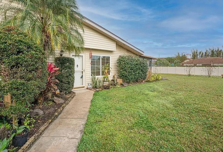 1127 SPRING MEADOW DR #1127, KISSIMMEE, FL, 34741