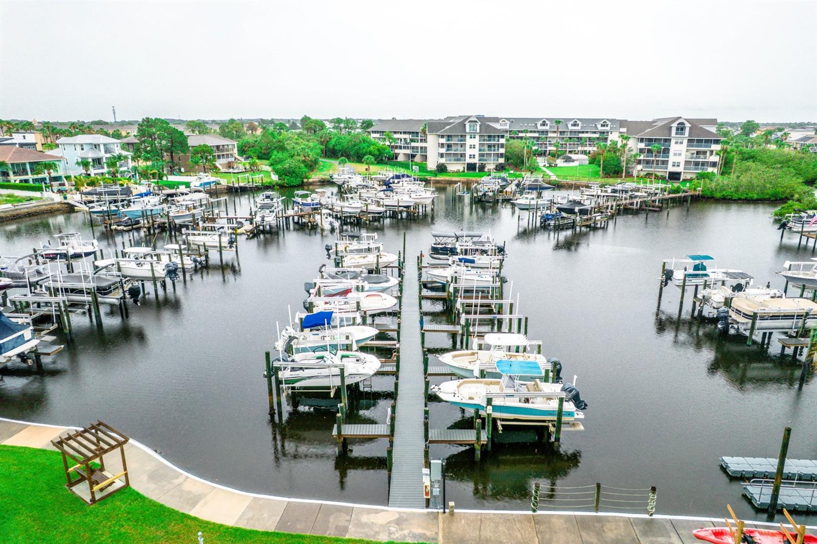 5712 BISCAYNE CT #201, NEW PORT RICHEY, FL, 34652