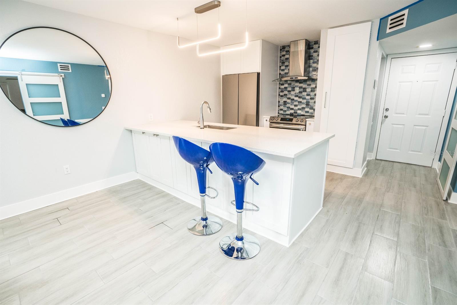 5712 BISCAYNE CT #201, NEW PORT RICHEY, FL, 34652