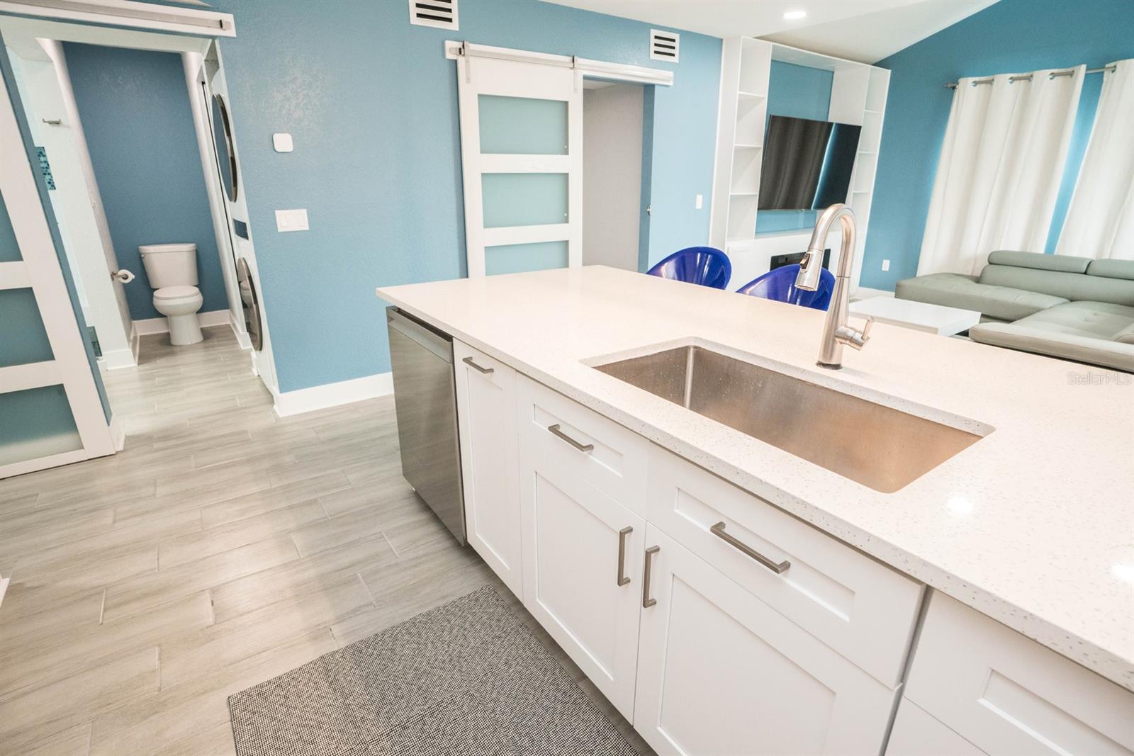 5712 BISCAYNE CT #201, NEW PORT RICHEY, FL, 34652