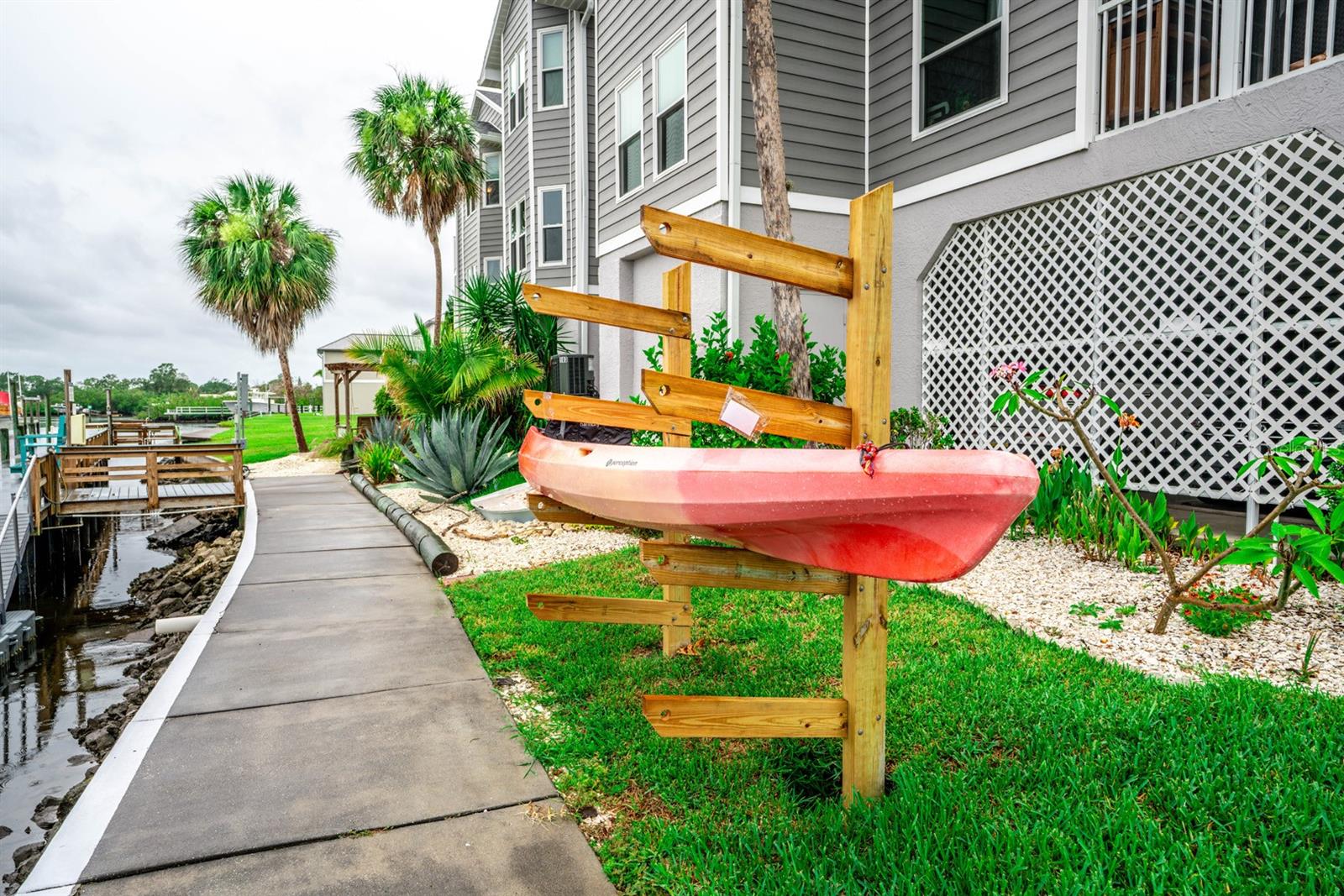 5712 BISCAYNE CT #201, NEW PORT RICHEY, FL, 34652