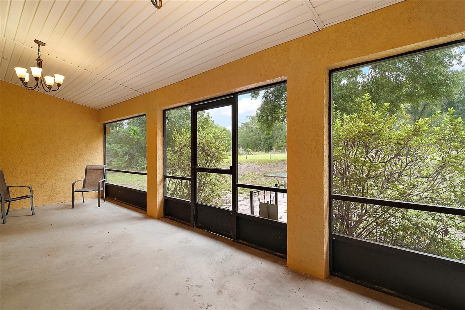 37236 CHERRY LAKE RD, FRUITLAND PARK, FL, 34731