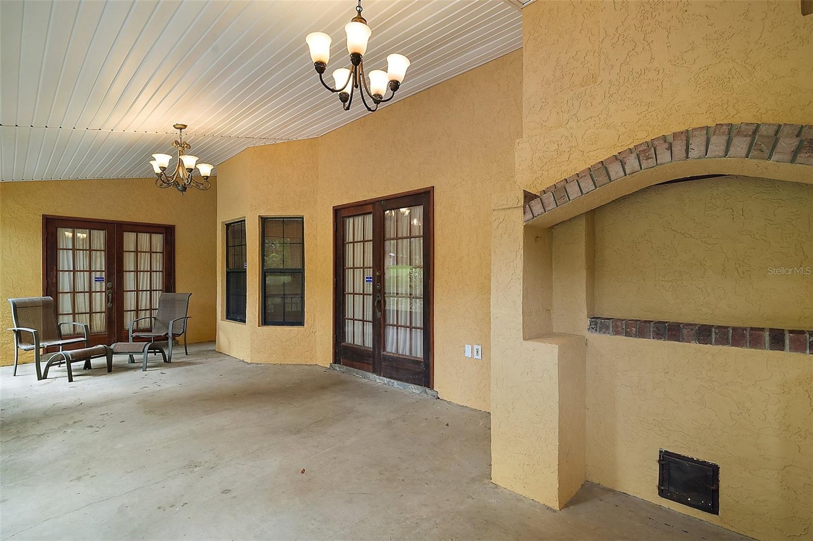 37236 CHERRY LAKE RD, FRUITLAND PARK, FL, 34731