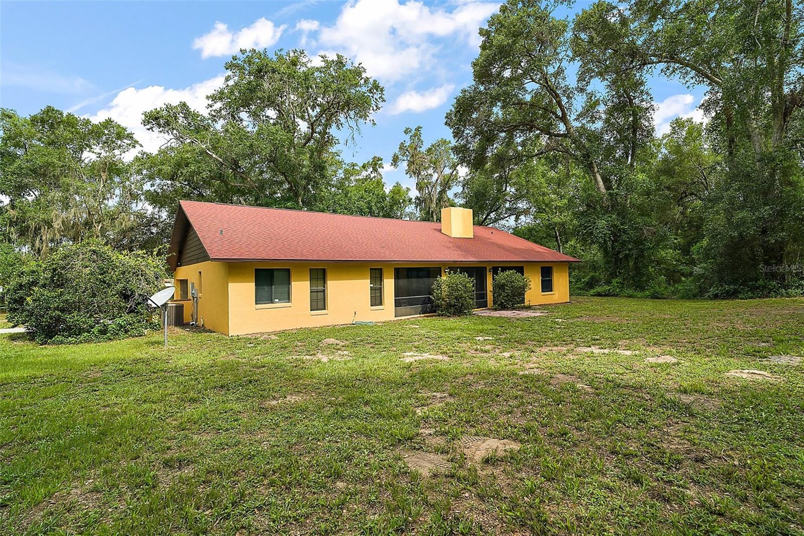 37236 CHERRY LAKE RD, FRUITLAND PARK, FL, 34731