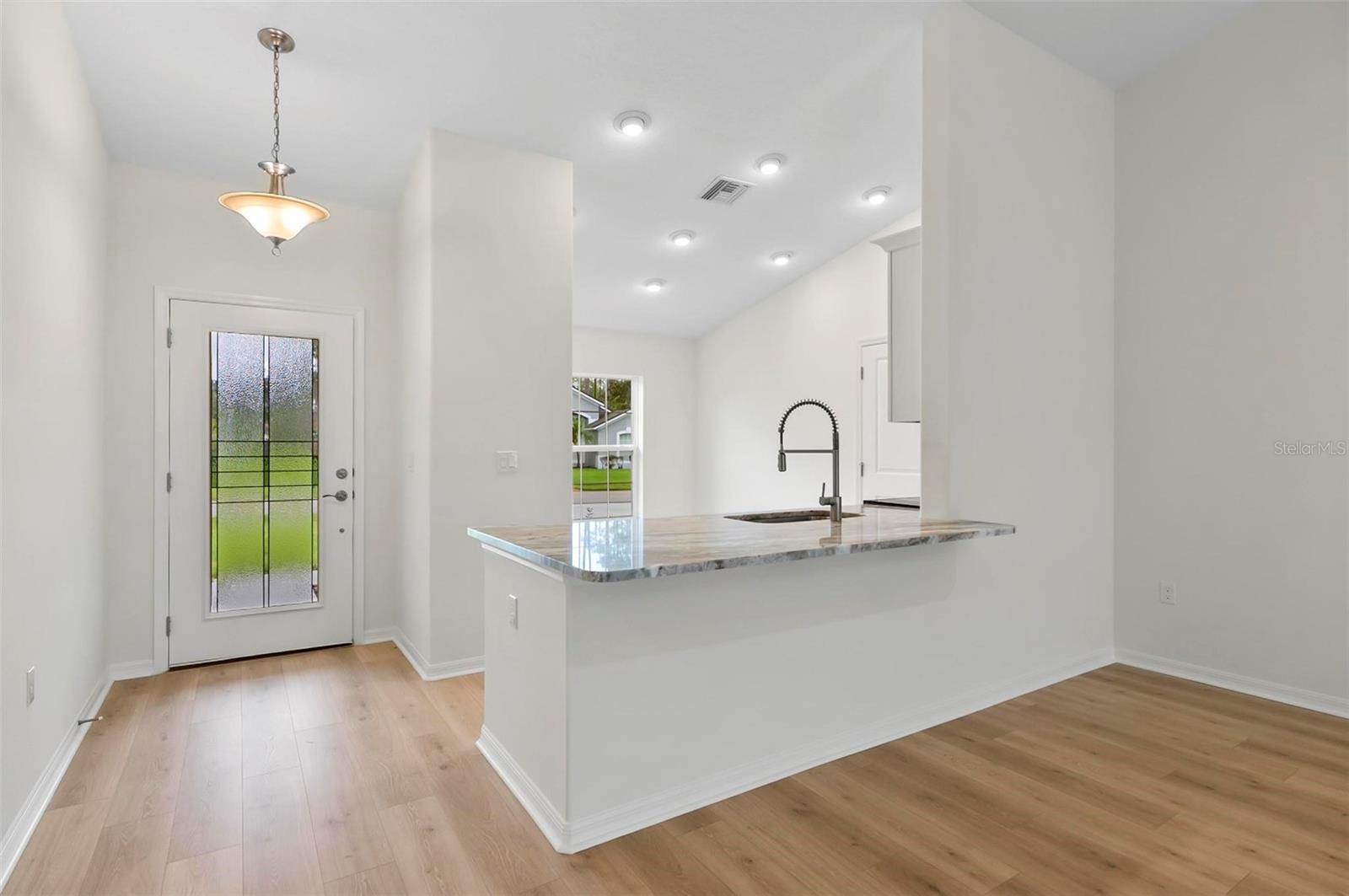 12 RIPCORD LN, PALM COAST, FL, 32164