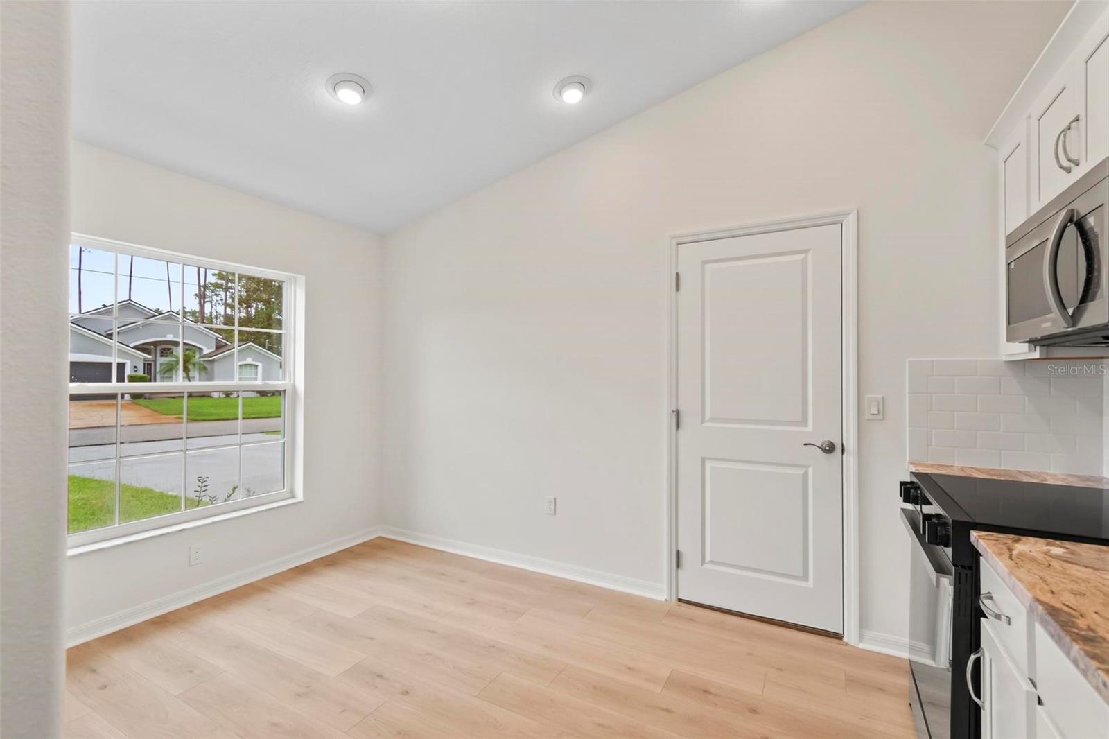 12 RIPCORD LN, PALM COAST, FL, 32164