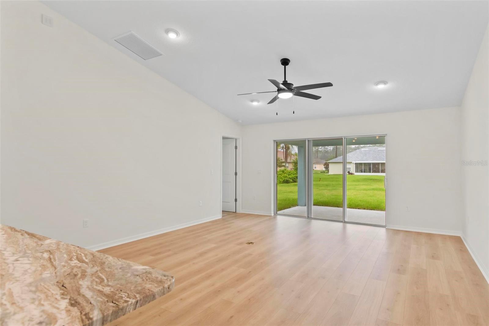 12 RIPCORD LN, PALM COAST, FL, 32164