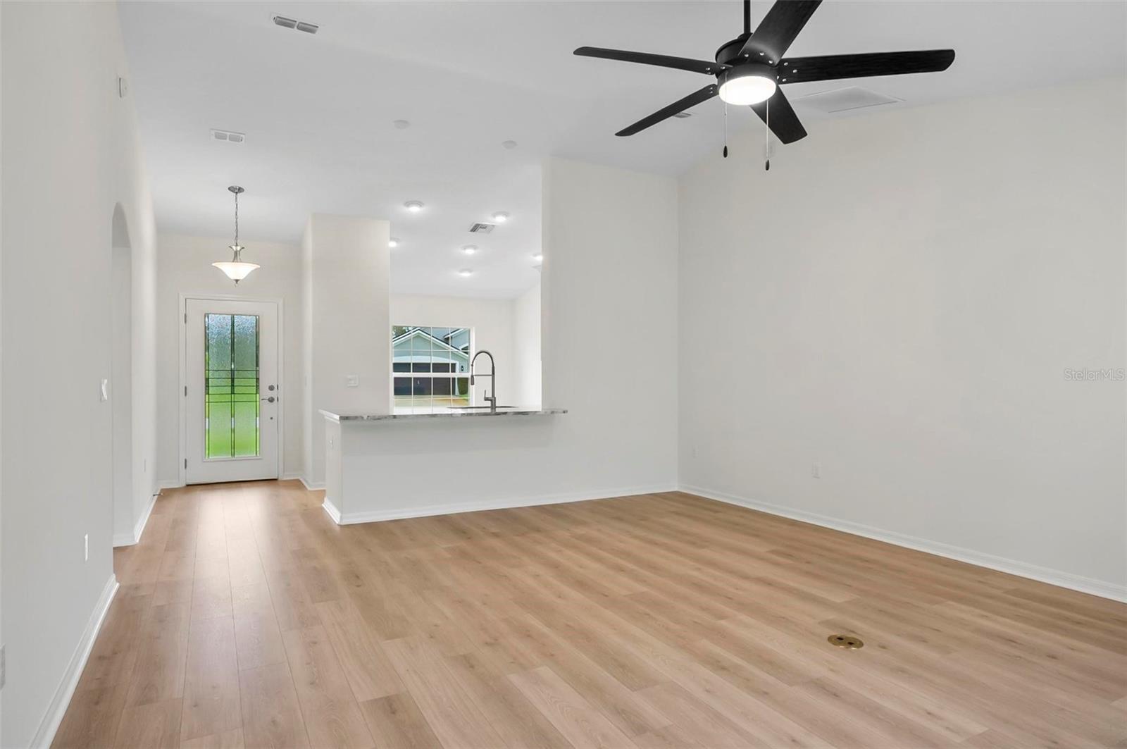 12 RIPCORD LN, PALM COAST, FL, 32164