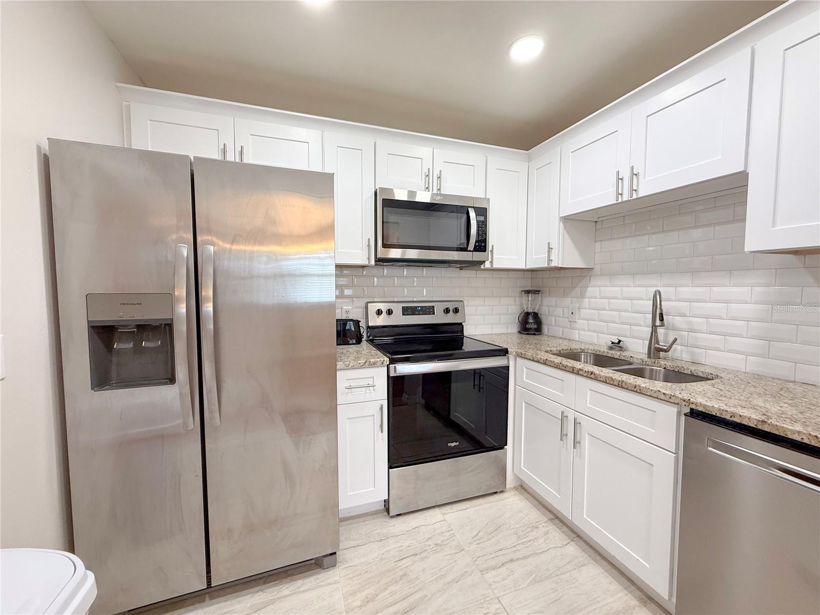 205 ANDOVER PL N #110, SUN CITY CENTER, FL, 33573