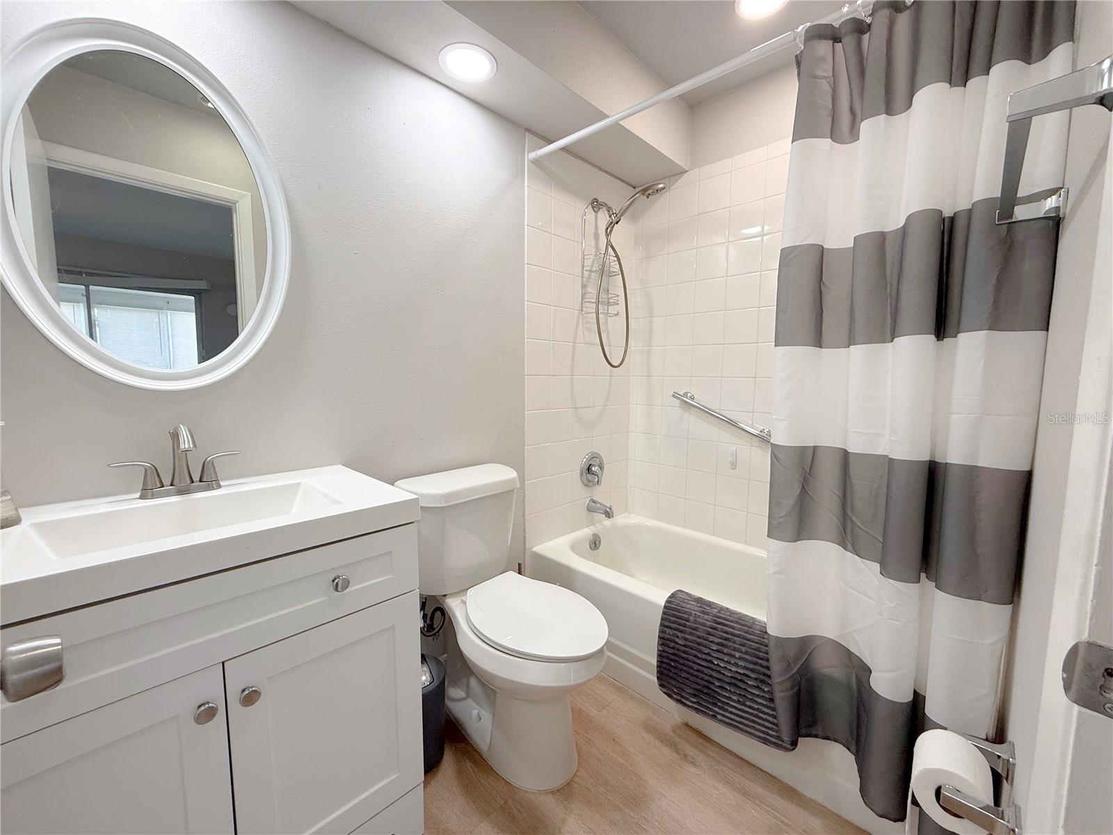 205 ANDOVER PL N #110, SUN CITY CENTER, FL, 33573