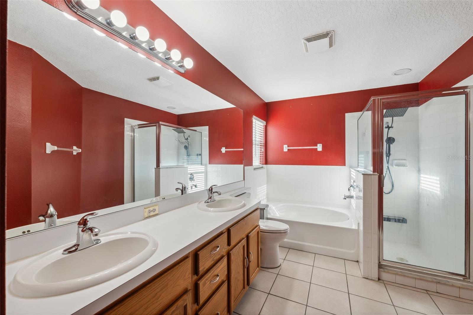 3316 PINE TOP DR, VALRICO, FL, 33594