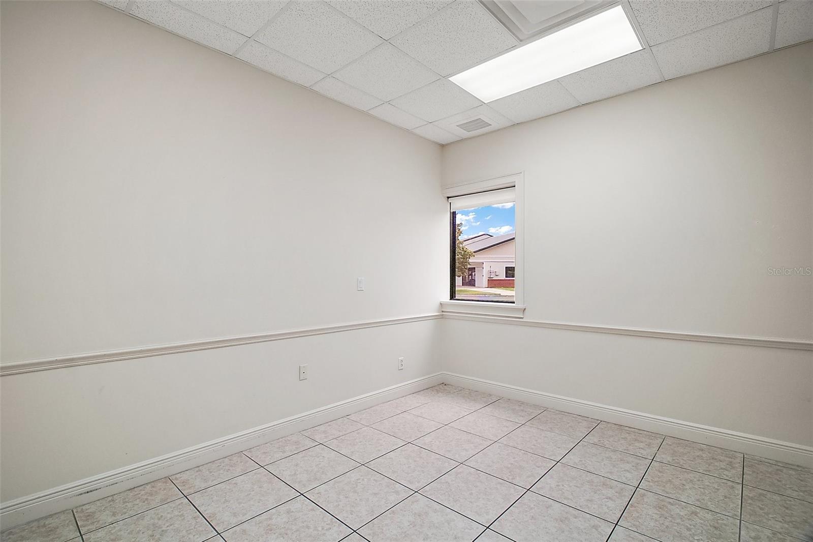 3651 LAKE CENTER DR, MOUNT DORA, FL, 32757