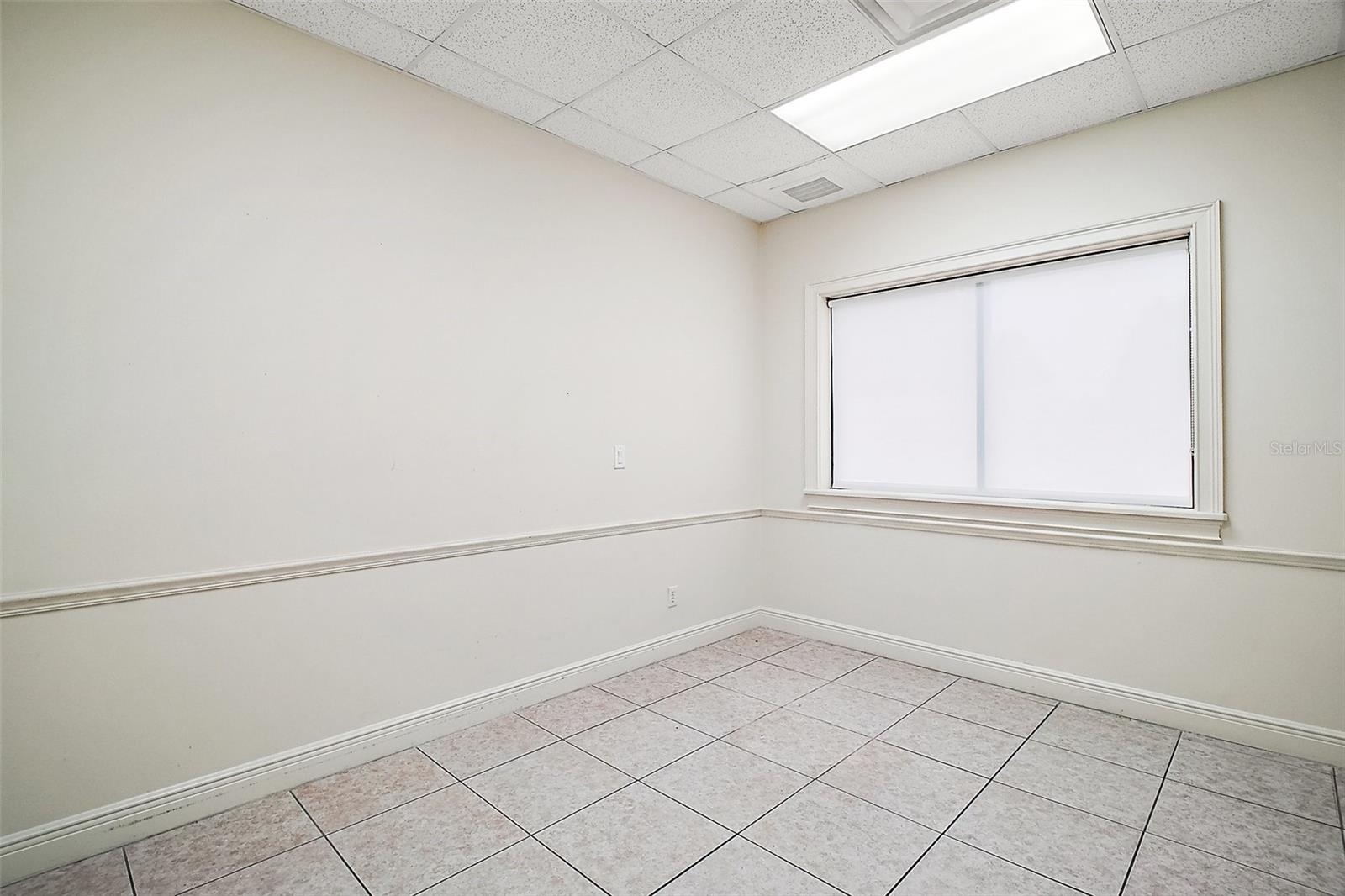 3651 LAKE CENTER DR, MOUNT DORA, FL, 32757