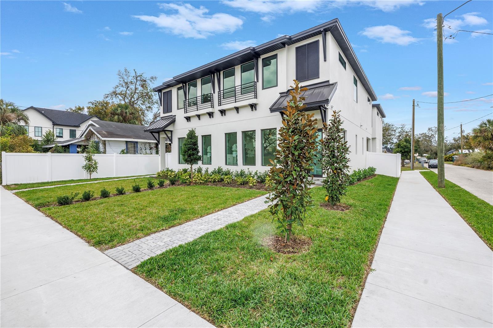 2812 N MASSACHUSETTS AVE, TAMPA, FL, 33602