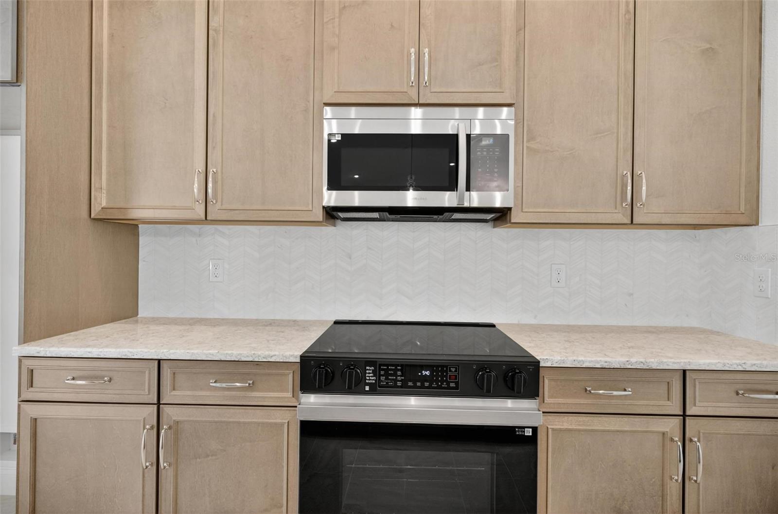 11 RIVERDALE LN, PALM COAST, FL, 32164