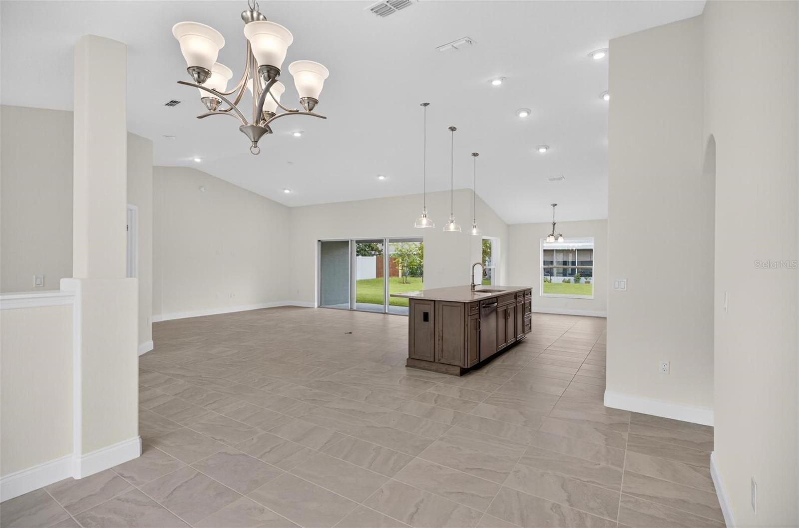 11 RIVERDALE LN, PALM COAST, FL, 32164