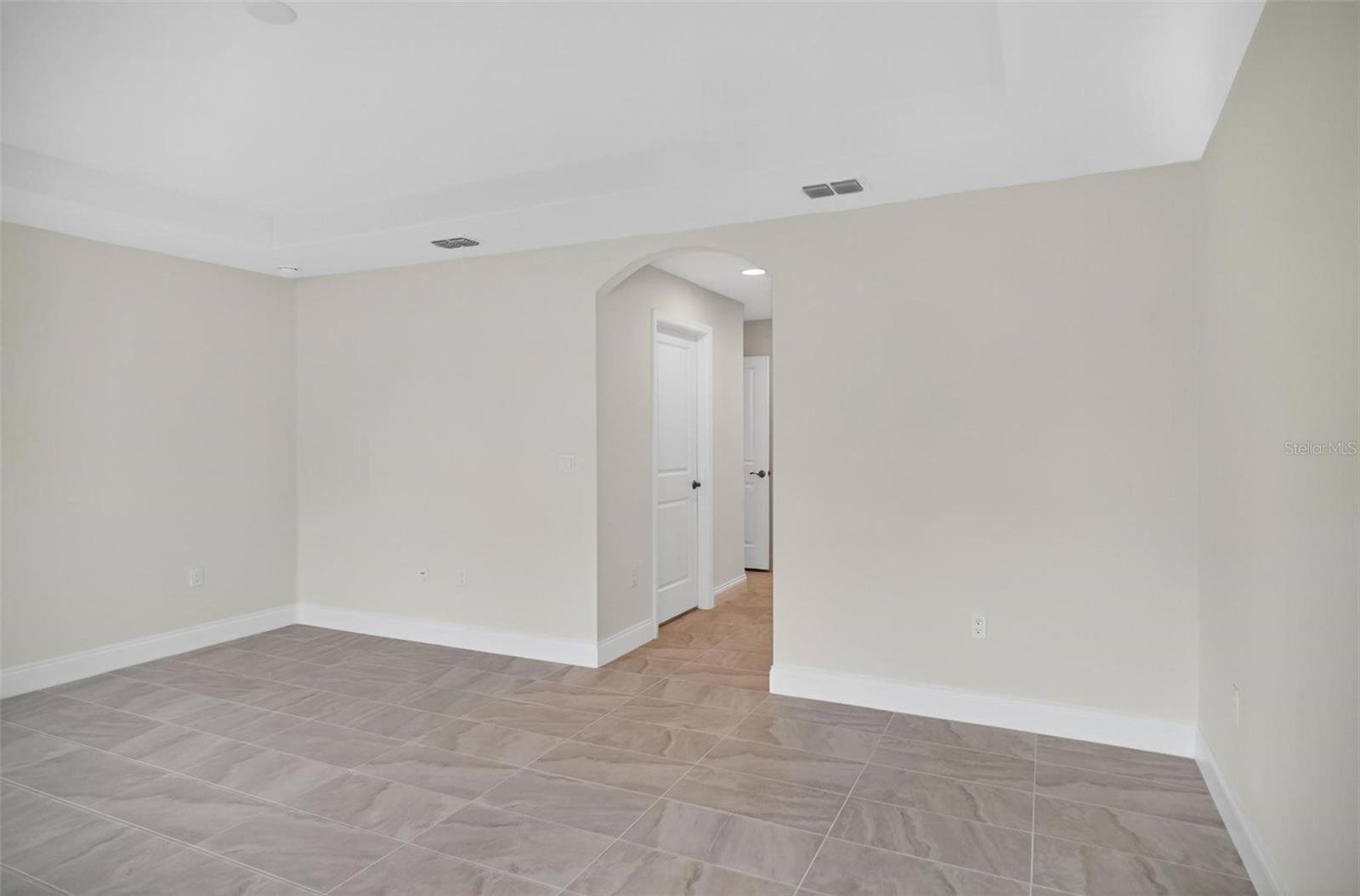 11 RIVERDALE LN, PALM COAST, FL, 32164