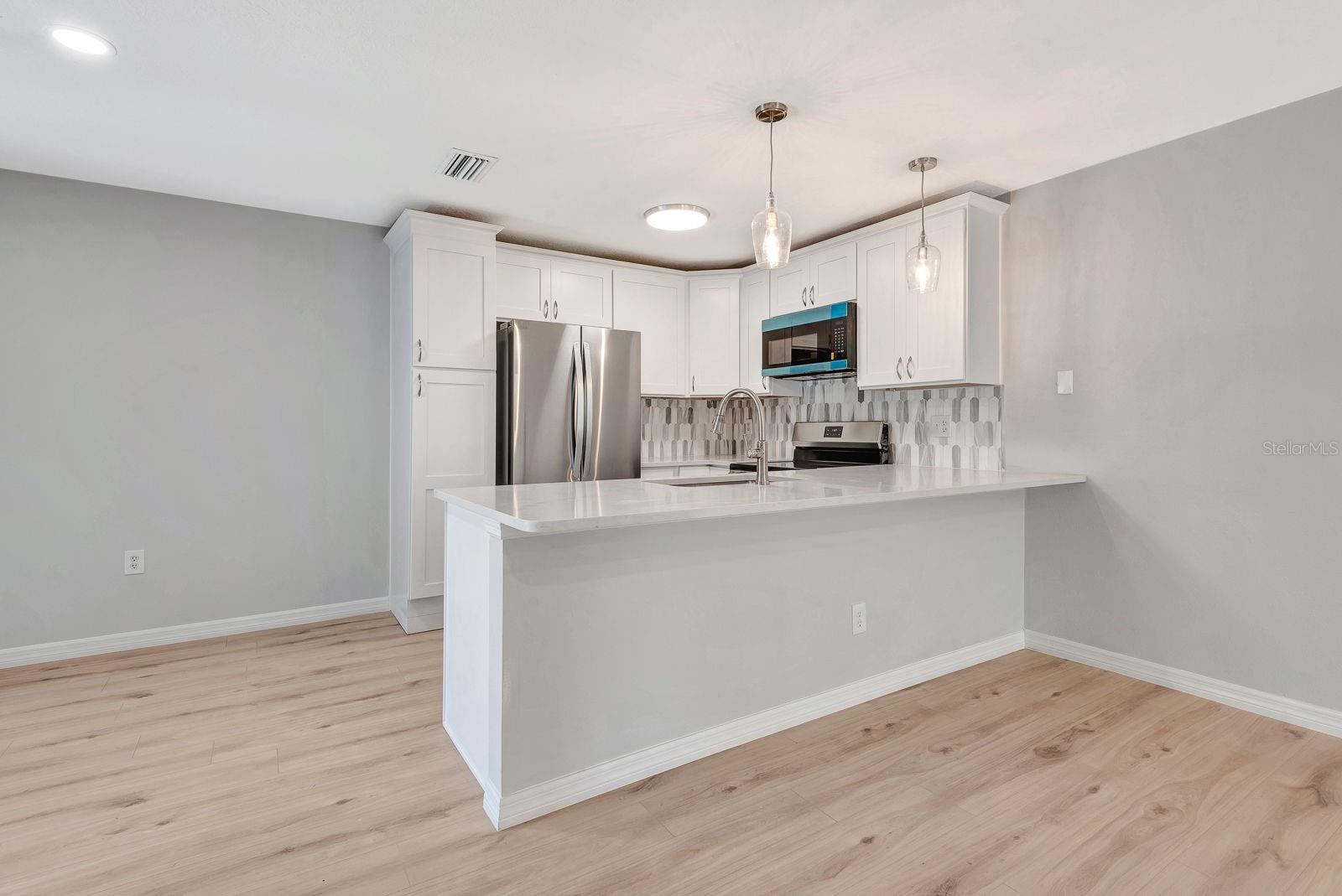 5192 CEDAR HAMMOCK LN, SARASOTA, FL, 34232