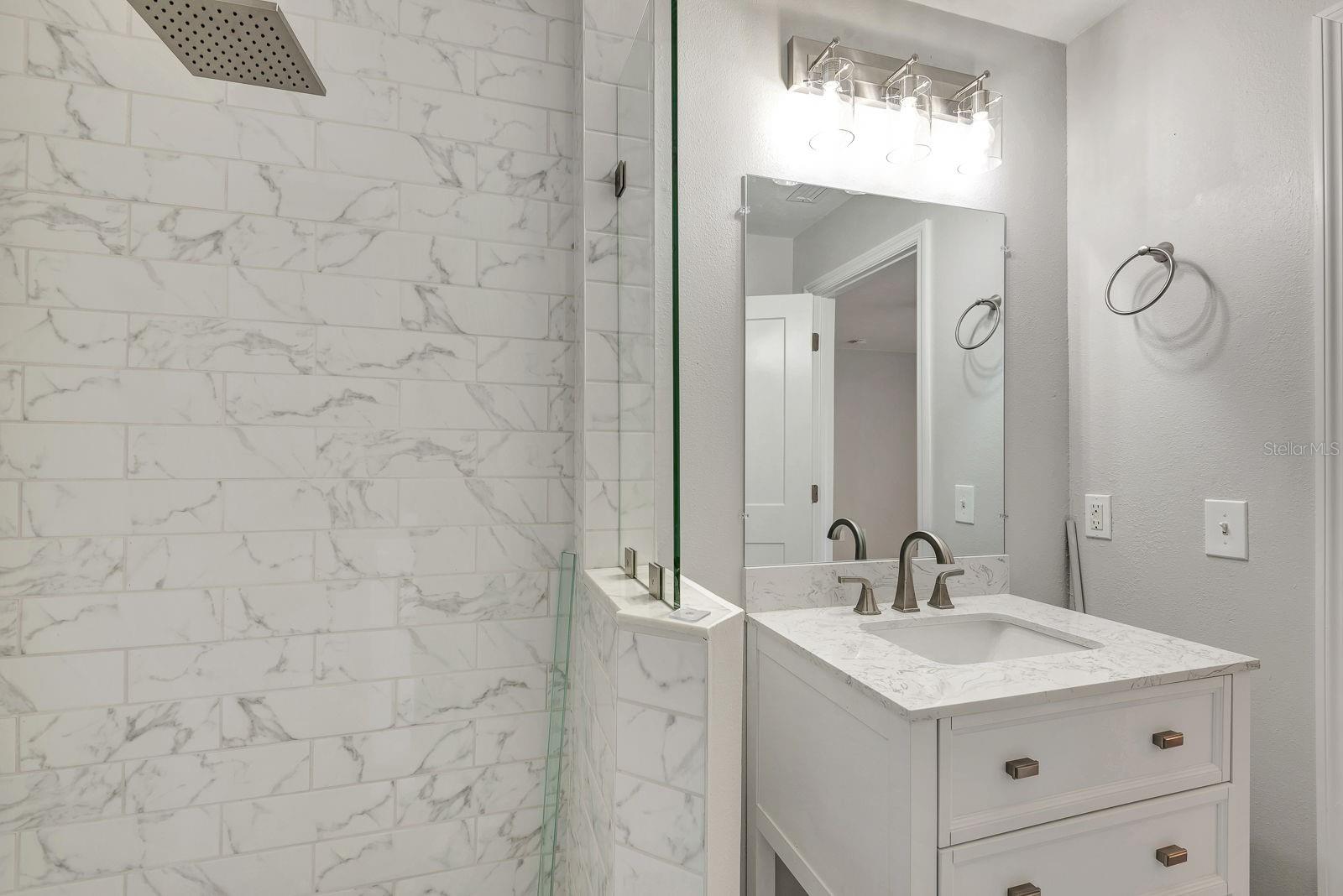 5192 CEDAR HAMMOCK LN, SARASOTA, FL, 34232