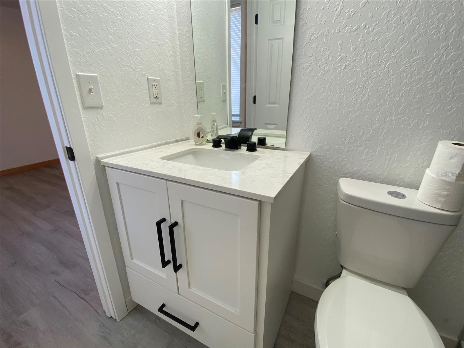 1951 TOUCAN WAY #210, SARASOTA, FL, 34232