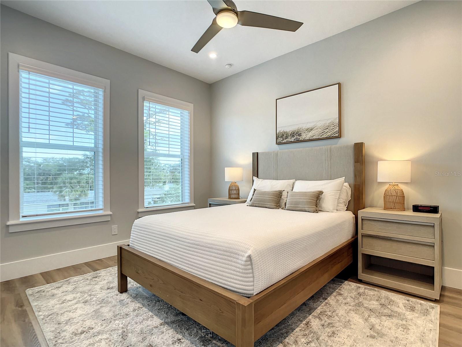 512 S PENINSULA AVE, NEW SMYRNA BEACH, FL, 32169