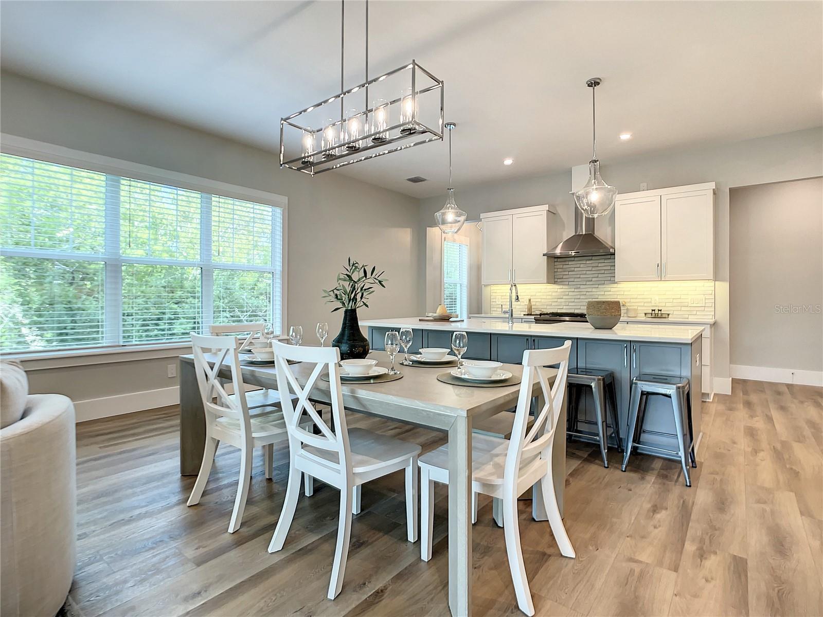 512 S PENINSULA AVE, NEW SMYRNA BEACH, FL, 32169