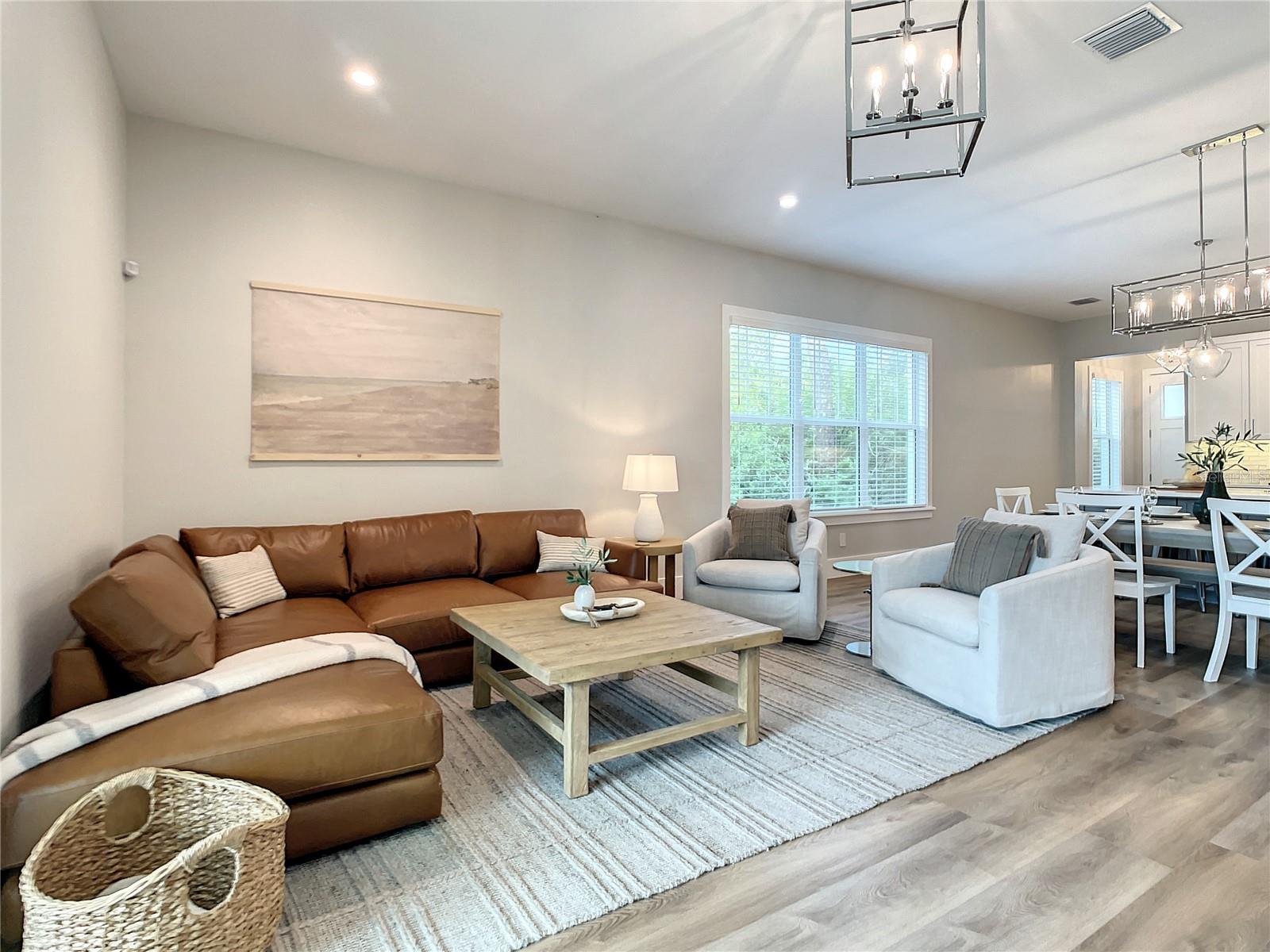 512 S PENINSULA AVE, NEW SMYRNA BEACH, FL, 32169