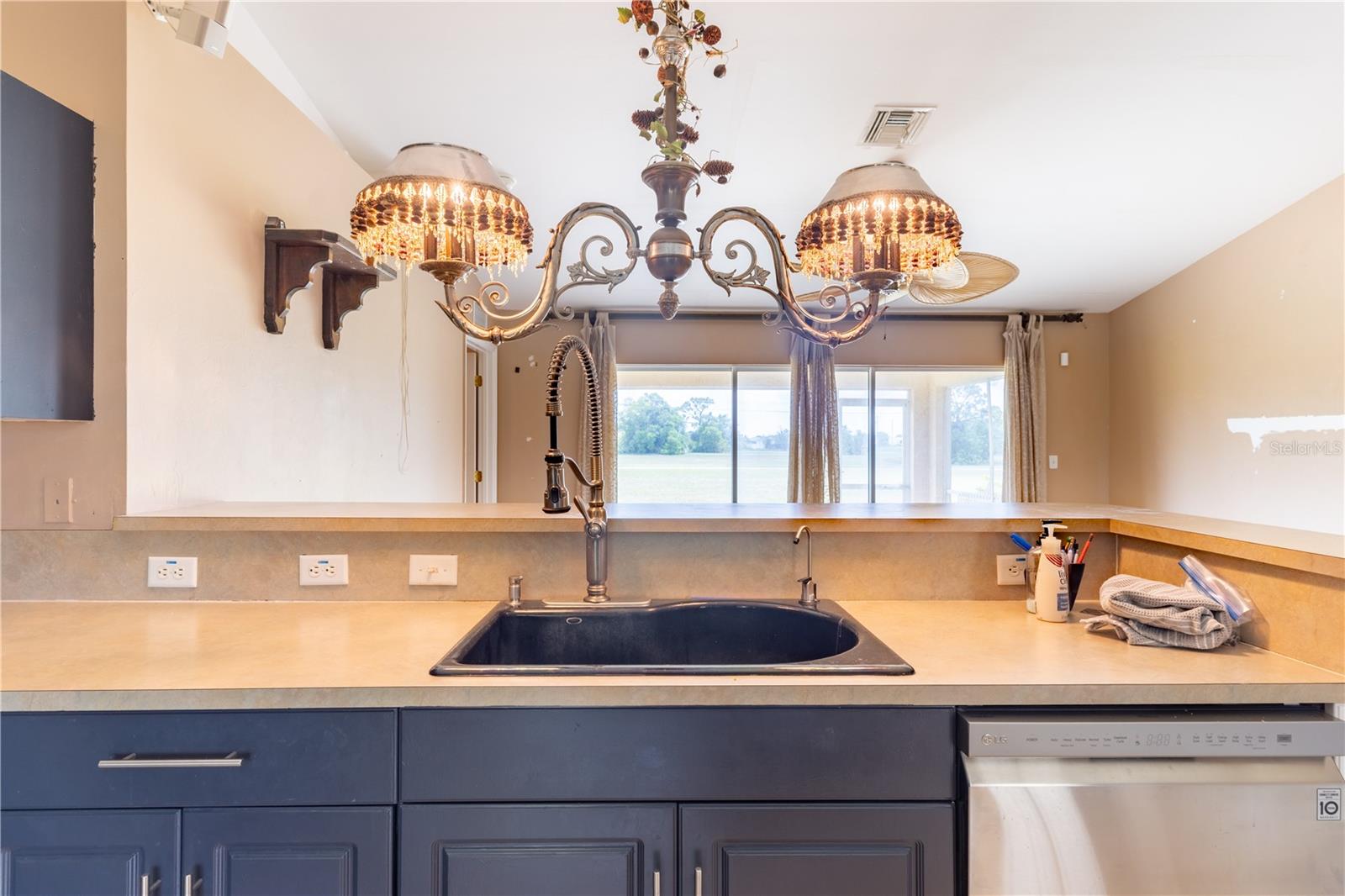 3019 NW JUANITA PL, CAPE CORAL, FL, 33993