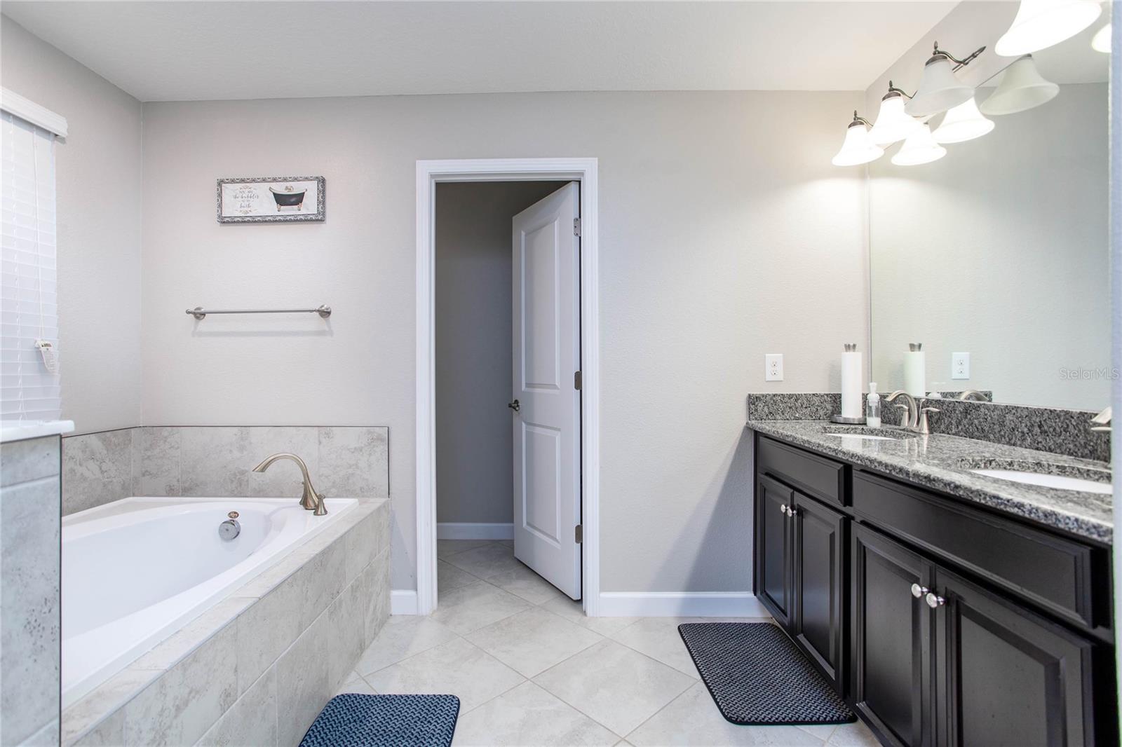 4160 BEESWAX LN, LAND O LAKES, FL, 34638