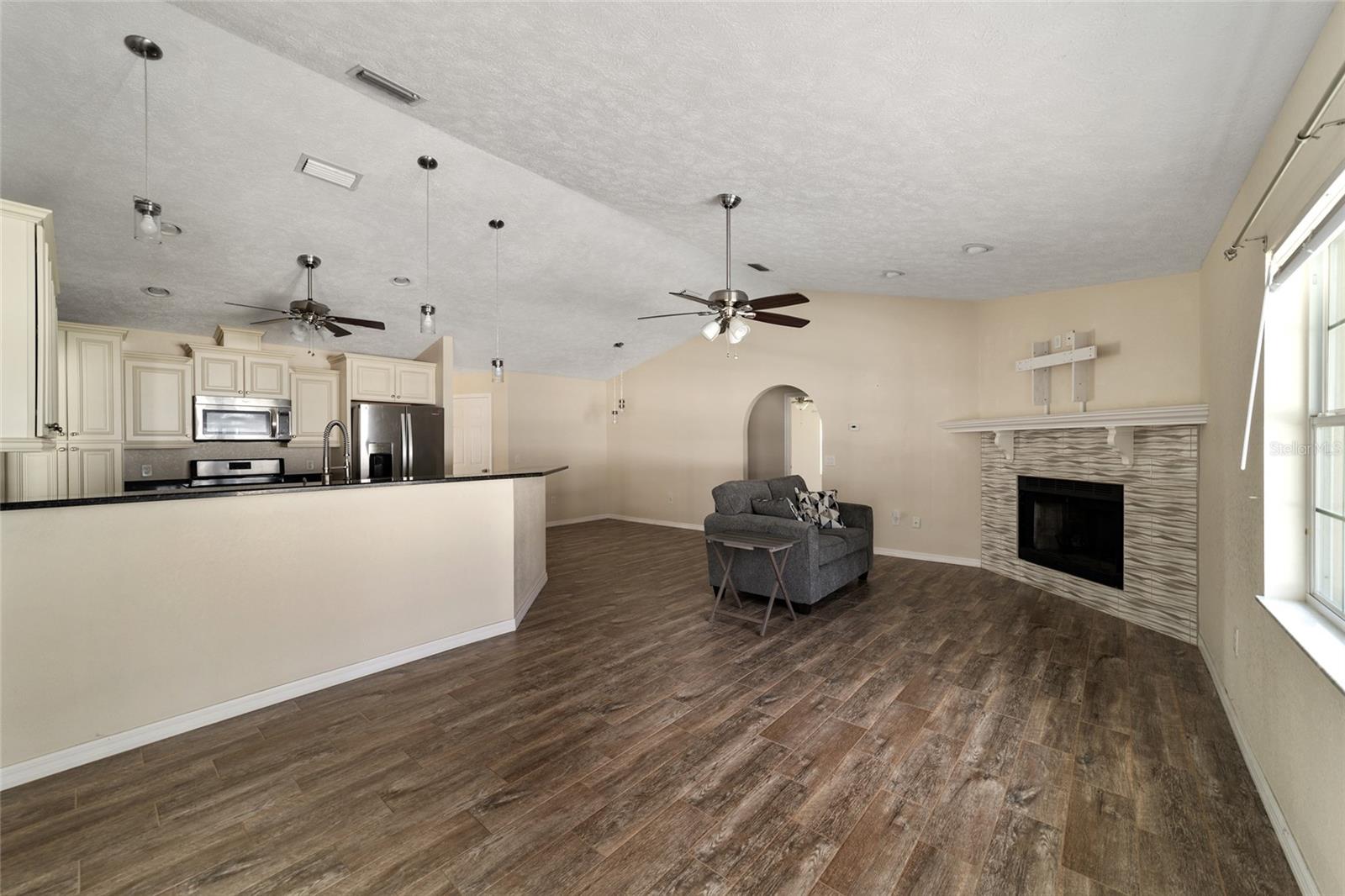 5953 NE 62ND COURT RD, SILVER SPRINGS, FL, 34488