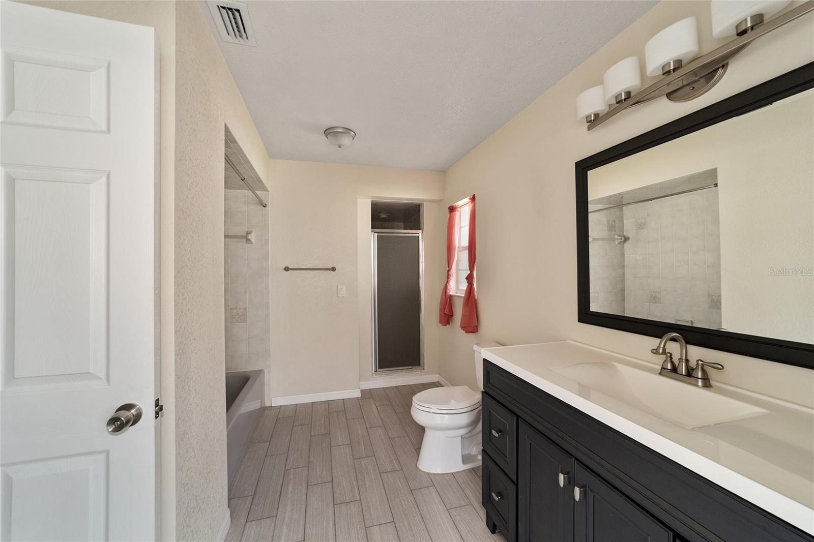 5953 NE 62ND COURT RD, SILVER SPRINGS, FL, 34488