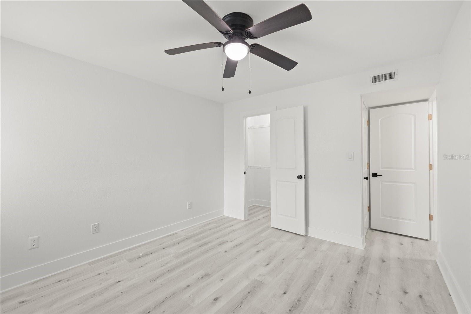 525 S LINCOLN AVE #B108, TAMPA, FL, 33609